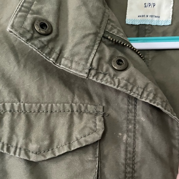 Old Navy Utility Jacket in Olive - Picture 4 of 9